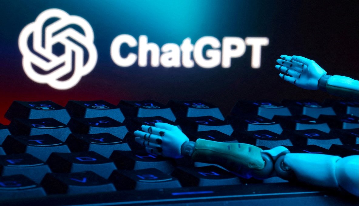 14 Powerful ChatGPT Prompts to Start a Business With No Money